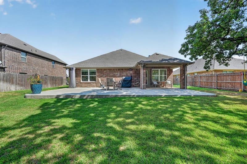 1026 Saint Andrews Drive, Burleson TX 76028 - Photo 38