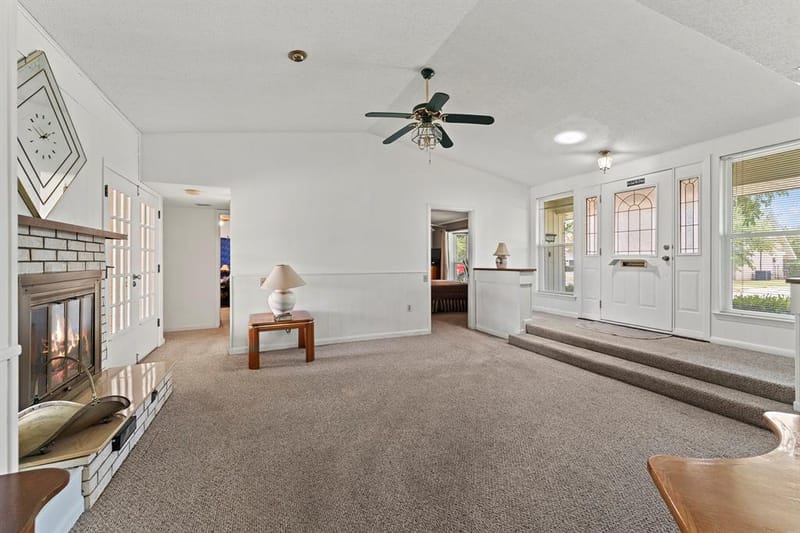 2906 cheyenne Street, Irving TX 75062 - Photo 4