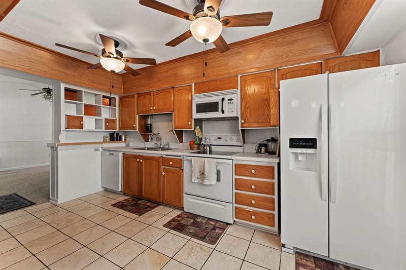 2906 cheyenne Street, Irving TX 75062 - Photo 8