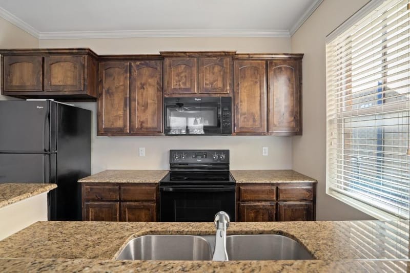 104 College Avenue, Fort Worth TX 76104 - Photo 13