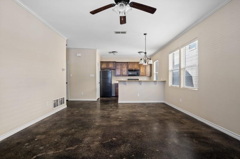 104 College Avenue, Fort Worth TX 76104 - Photo 7