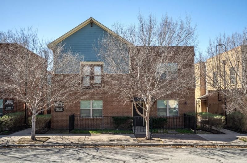 104 College Avenue, Fort Worth TX 76104 - Photo 3