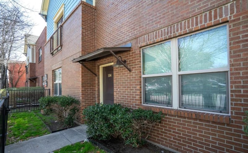 104 College Avenue, Fort Worth TX 76104 - Photo 4