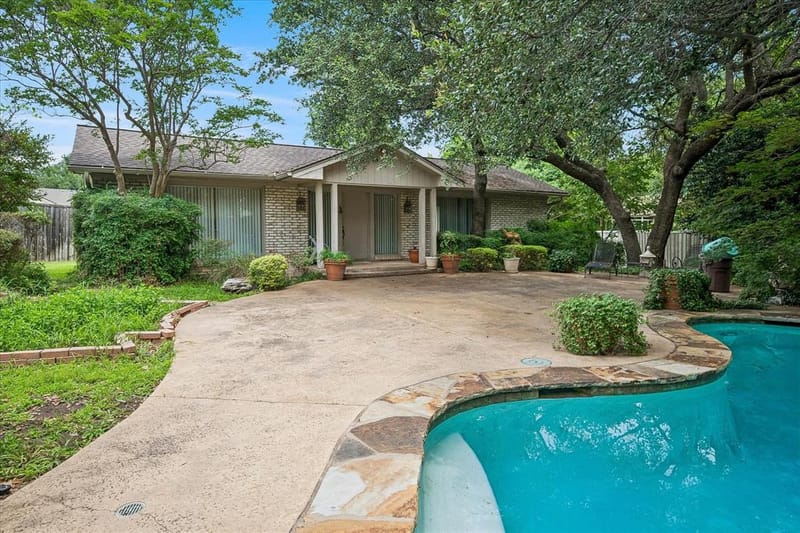 6940 Wildglen Drive, Dallas TX 75230 - Photo 7