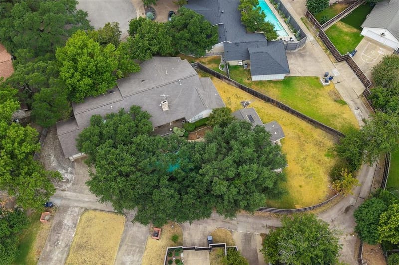 6940 Wildglen Drive, Dallas TX 75230