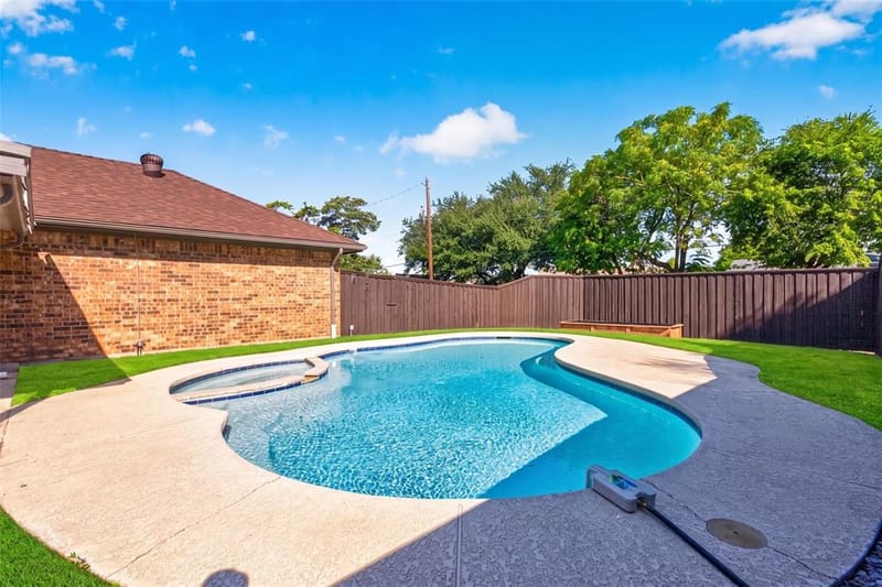 9107 Sweetwater Drive, Dallas TX 75228 - Photo 24