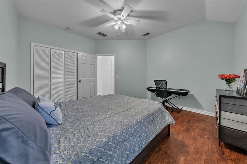 8102 Mansanillo Court, Arlington TX 76002 - Photo 24