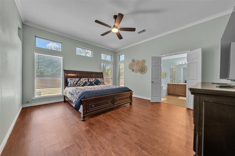 8102 Mansanillo Court, Arlington TX 76002 - Photo 15