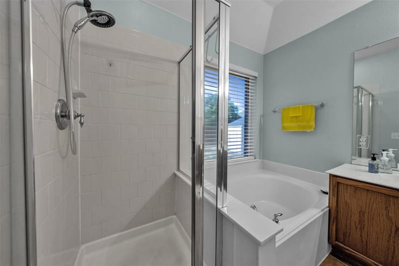 8102 Mansanillo Court, Arlington TX 76002 - Photo 19