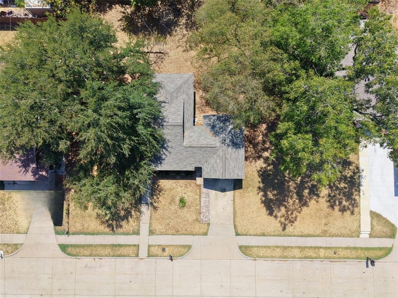 424 E Ellen Avenue, Hurst TX 76053 - Photo 22