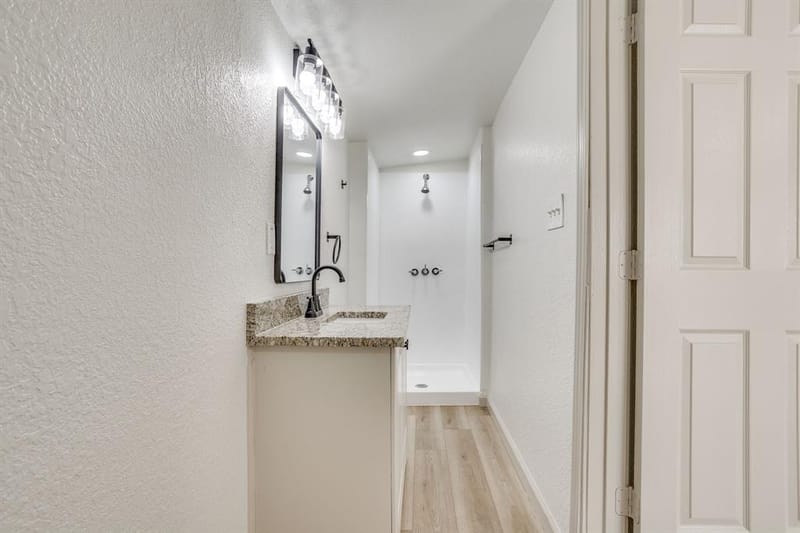407 Ada Street, Cleburne TX 76031 - Photo 28