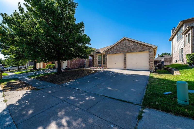 6025 Walleye Drive, Fort Worth TX 76179 - Photo 6