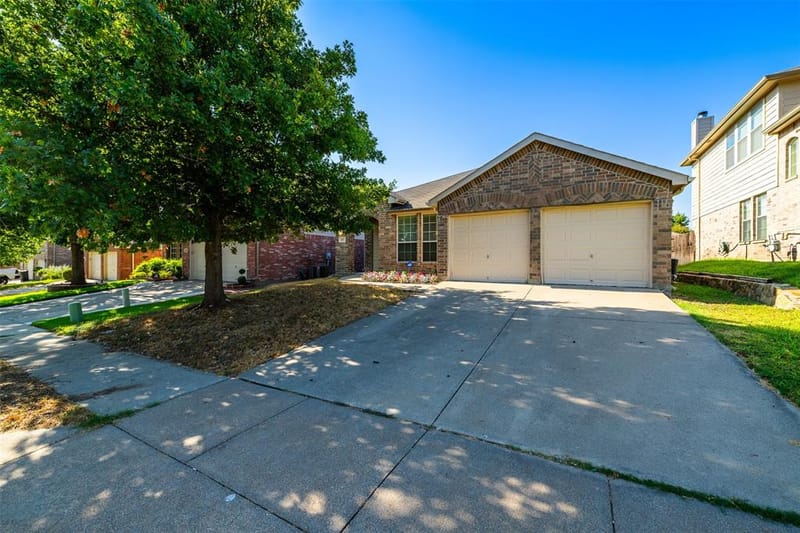 6025 Walleye Drive, Fort Worth TX 76179
