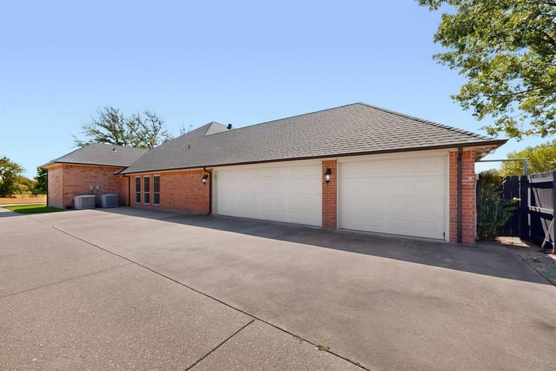2505 Inverrary Drive, Ennis TX 75119 - Photo 39