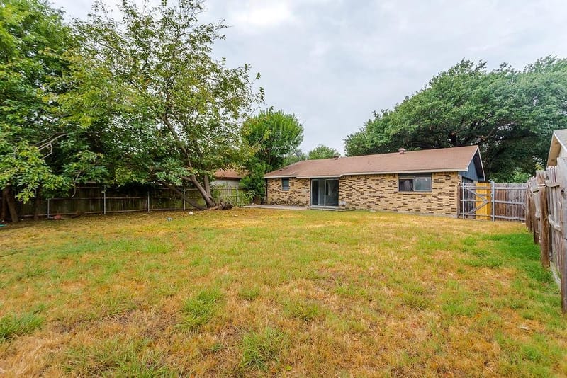 2633 Santa Anna Drive, Grand Prairie TX 75052 - Photo 32