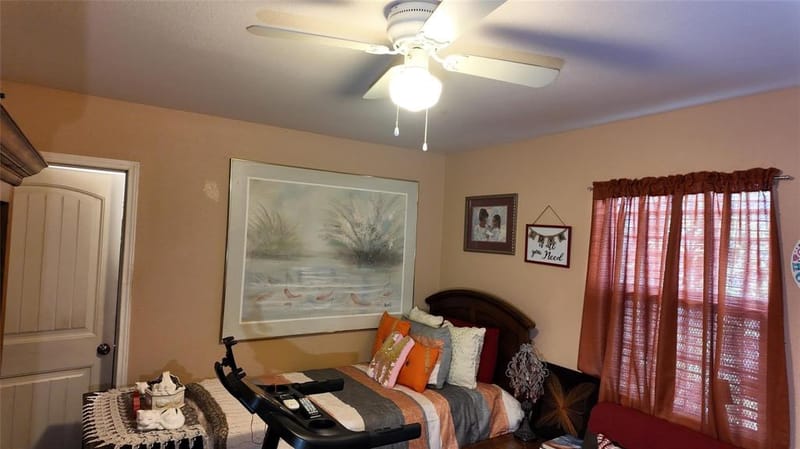 4521 Kelton Drive, Dallas TX 75209 - Photo 23