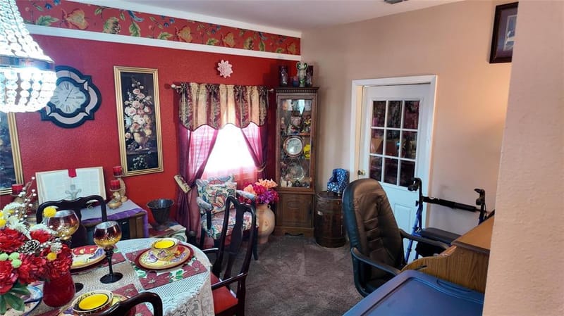 4521 Kelton Drive, Dallas TX 75209 - Photo 11