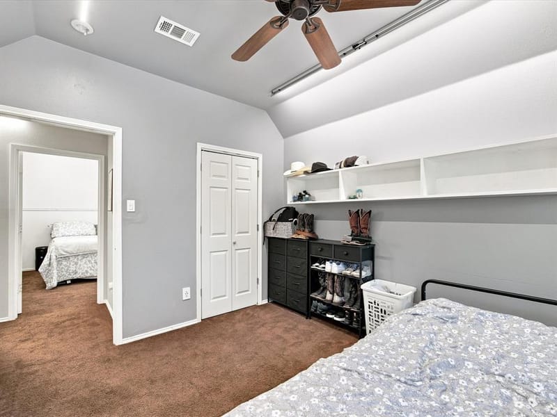302 Republic Lane, Euless TX 76040 - Photo 13
