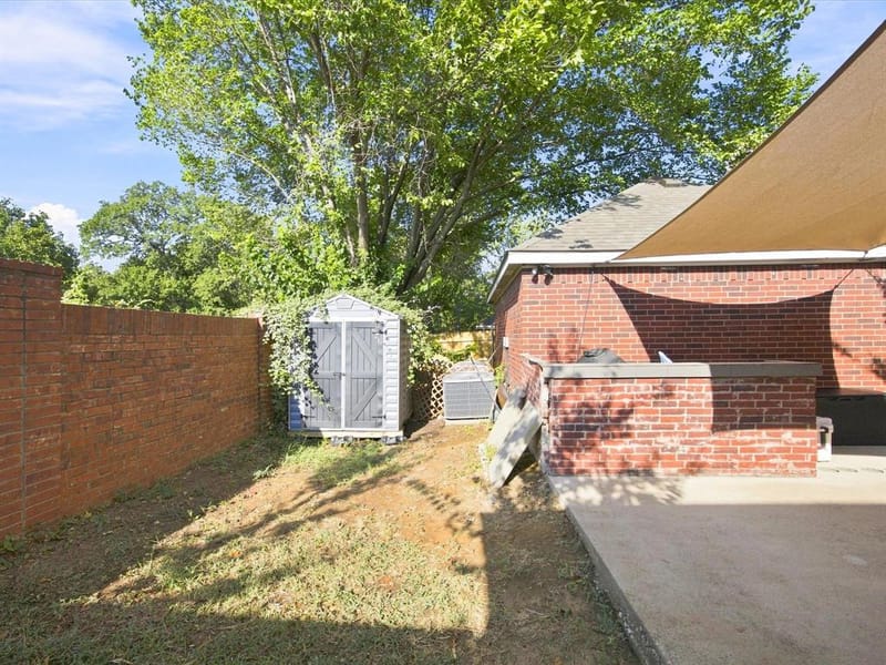 302 Republic Lane, Euless TX 76040 - Photo 35