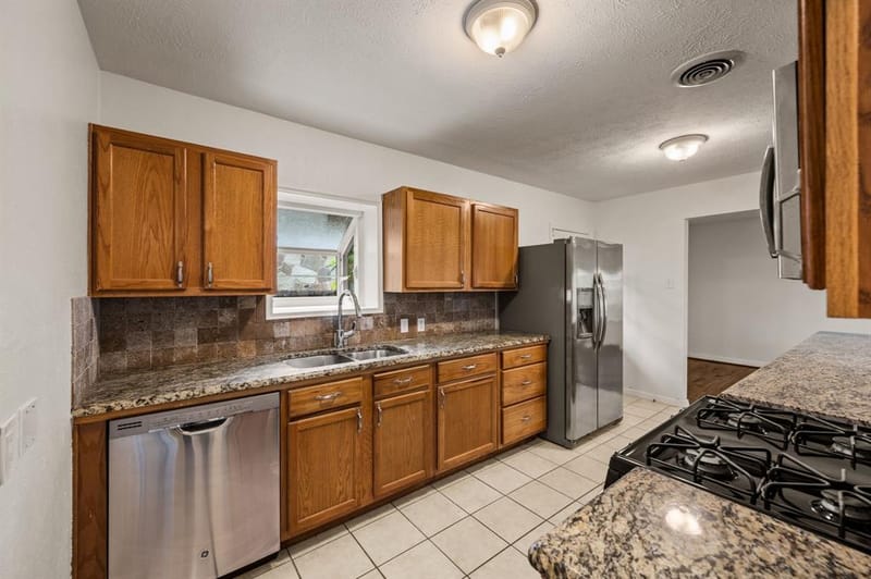 6644 Fisher Road, Dallas TX 75214 - Photo 11