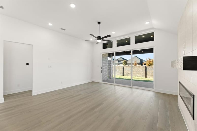 2136 Valencia Drive, Little Elm TX 75068 - Photo 14