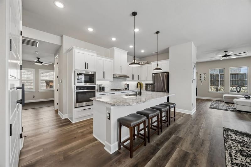 360 Foxthorne Way, Little Elm TX 75068 - Photo 9