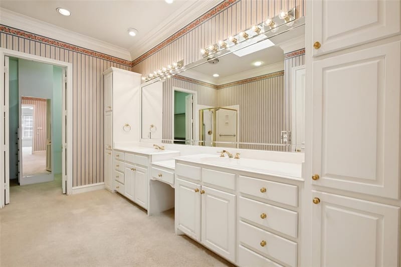 7984 Caruth Court, Dallas TX 75225 - Photo 21