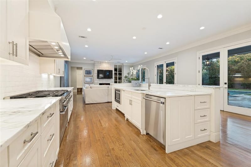 10322 Best Drive, Dallas TX 75229 - Photo 15