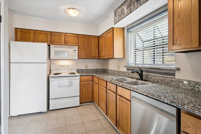 5335 Bent Tree Forest Drive # 121, Dallas TX 75248 - Photo 6