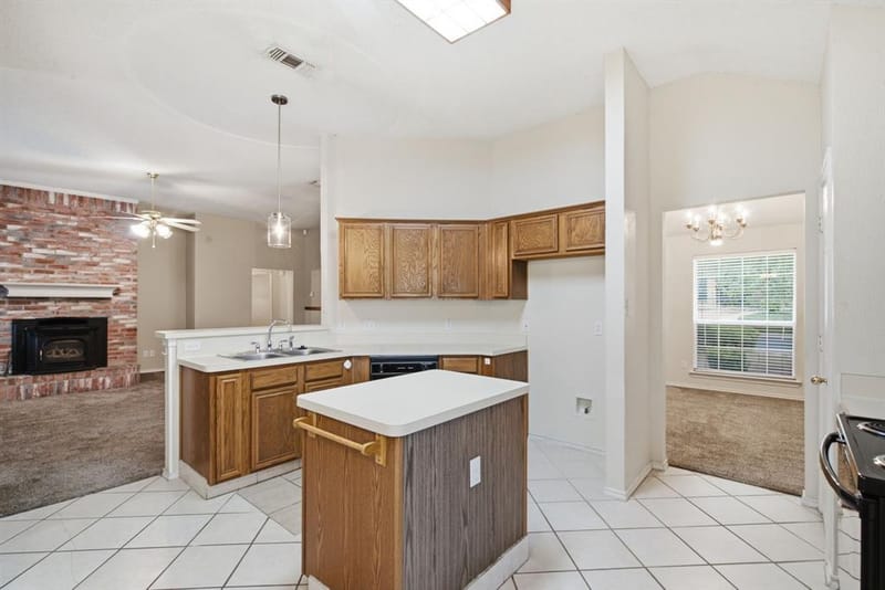 10303 Little Valley Road, Fort Worth TX 76108 - Photo 13