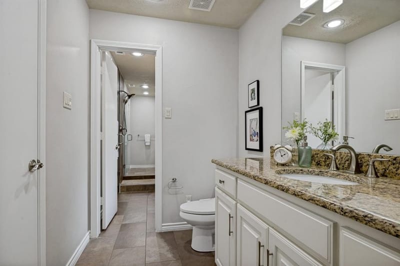 16916 Old Pond Drive, Dallas TX 75248 - Photo 13