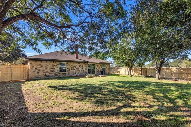 1916 Heidelberg Drive, Fort Worth TX 76134 - Photo 22