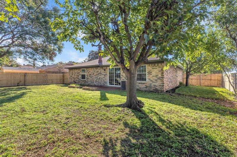1916 Heidelberg Drive, Fort Worth TX 76134 - Photo 24