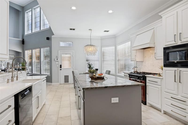 2521 Sir Tristram Lane, Lewisville TX 75056 - Photo 9