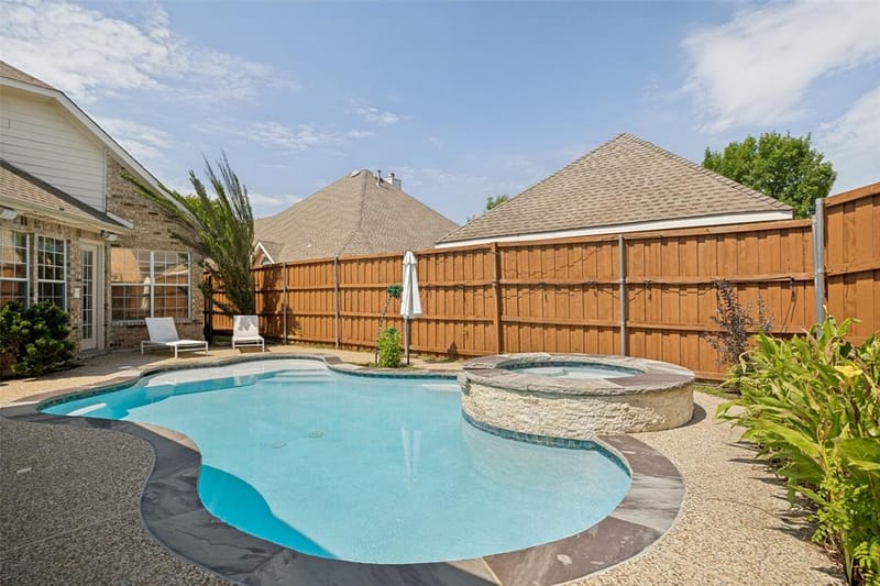 2521 Sir Tristram Lane, Lewisville TX 75056 - Photo 33