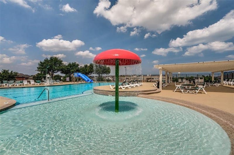 2521 Sir Tristram Lane, Lewisville TX 75056 - Photo 37