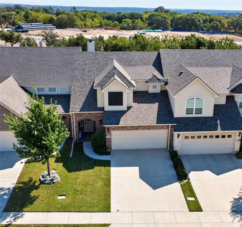 410 Heritage Heights, Weatherford TX 76085 - Photo 2