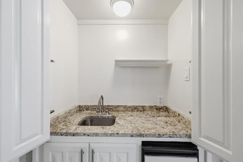 3509 Yachtclub Court, Arlington TX 76016 - Photo 18