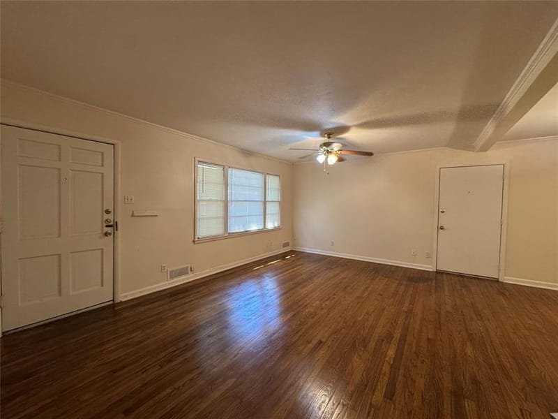 6829 Hightower Street, Fort Worth TX 76112 - Photo 5