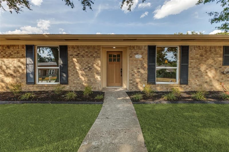4925 Willowhaven Circle, Garland TX 75043 - Photo 4