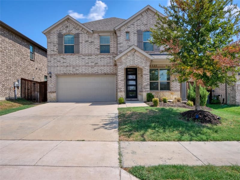 7318 Running Iron Trail, Sachse TX 75048