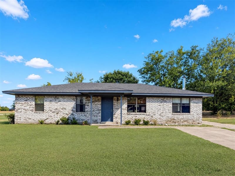 803 Farm Road 71 W, Sulphur Springs TX 75482 - Photo 2