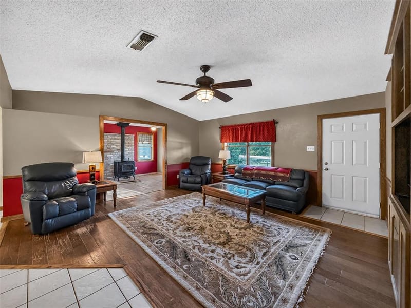 803 Farm Road 71 W, Sulphur Springs TX 75482 - Photo 12