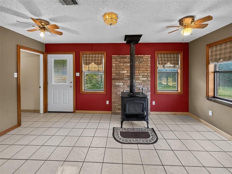 803 Farm Road 71 W, Sulphur Springs TX 75482 - Photo 14