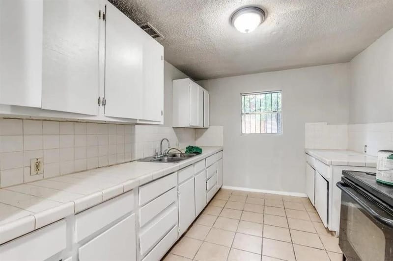 4404 Colonial Avenue, Dallas TX 75215 - Photo 9