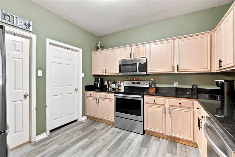 1395 Portsmouth Drive, Providence Village TX 76227 - Photo 4