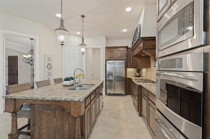 13156 Torrington Drive, Frisco TX 75035 - Photo 9
