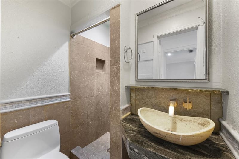 4802 W Mockingbird Lane, Dallas TX 75209 - Photo 30