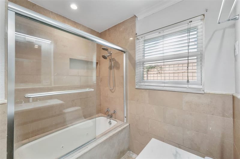 4802 W Mockingbird Lane, Dallas TX 75209 - Photo 29