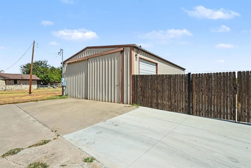 332 Cook Road, Willow Park TX 76087 - Photo 3